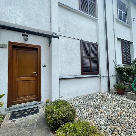Terraced House With Garden In - Larihome A13 Casa de Férias
