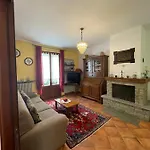 Vakantiehuis Terraced House With Garden In - Larihome A13 Dongo