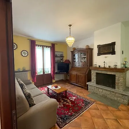 Holiday home Terraced House With Garden In - Larihome A13 Dongo